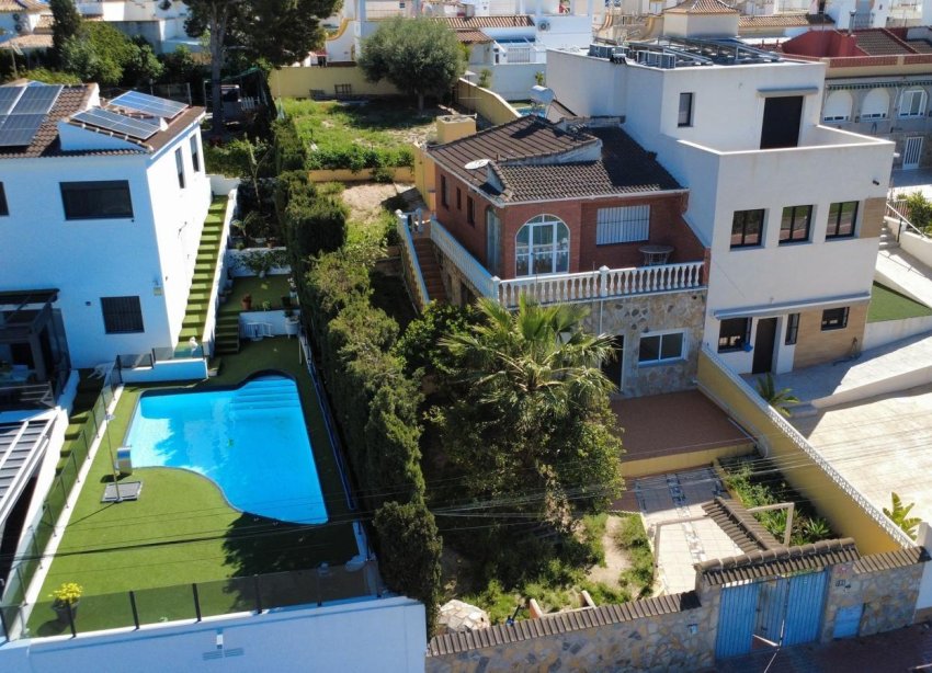 Resale - Villa - Torrevieja - Los balcones