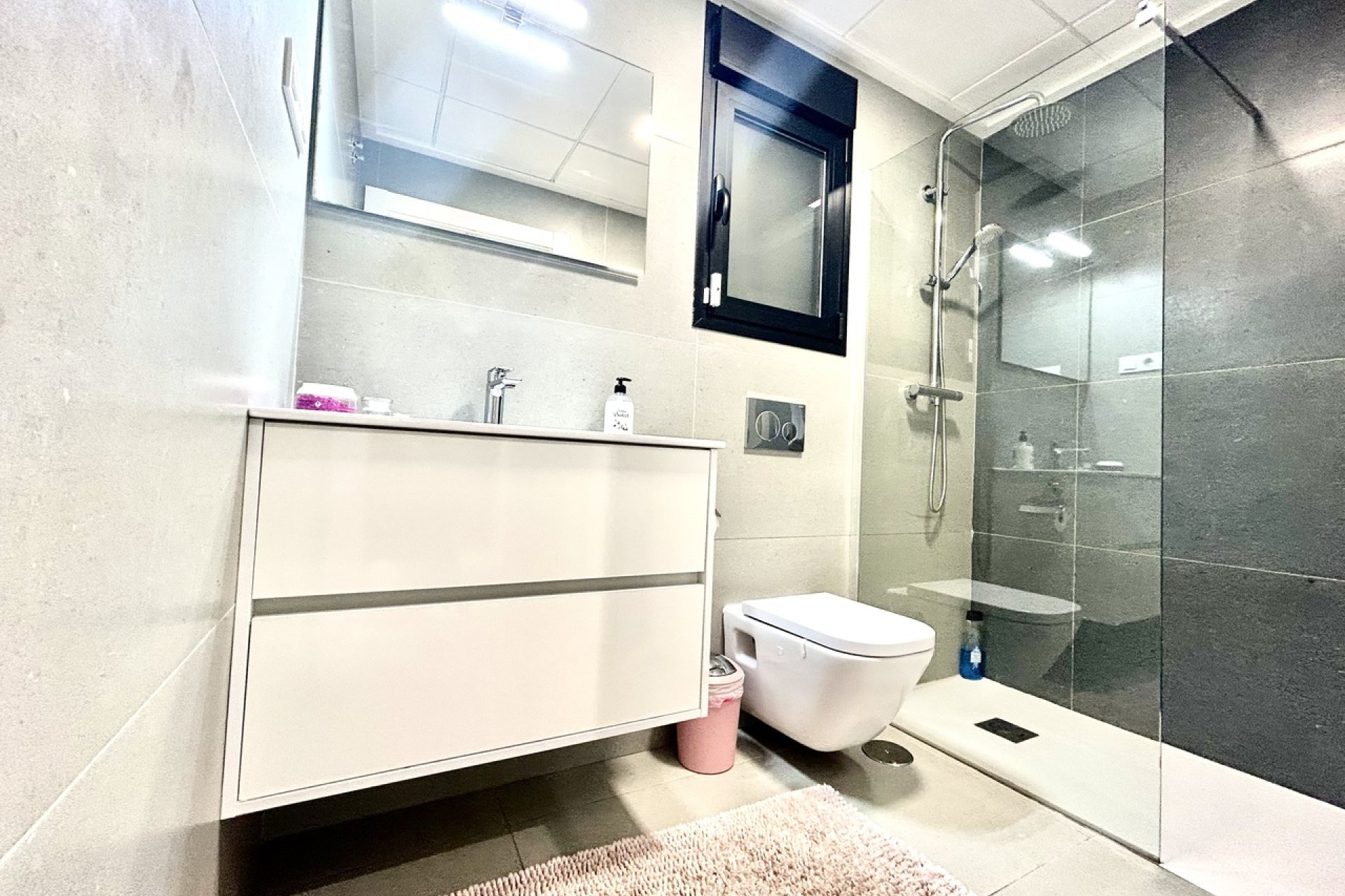 Resale - Villa - Torrevieja - Los Balcones