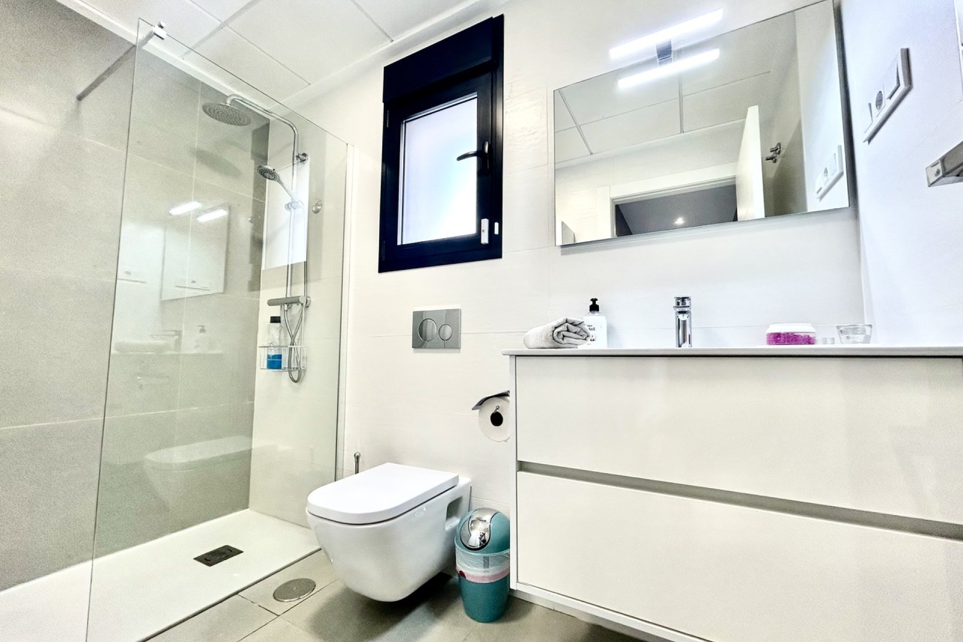 Resale - Villa - Torrevieja - Los Balcones