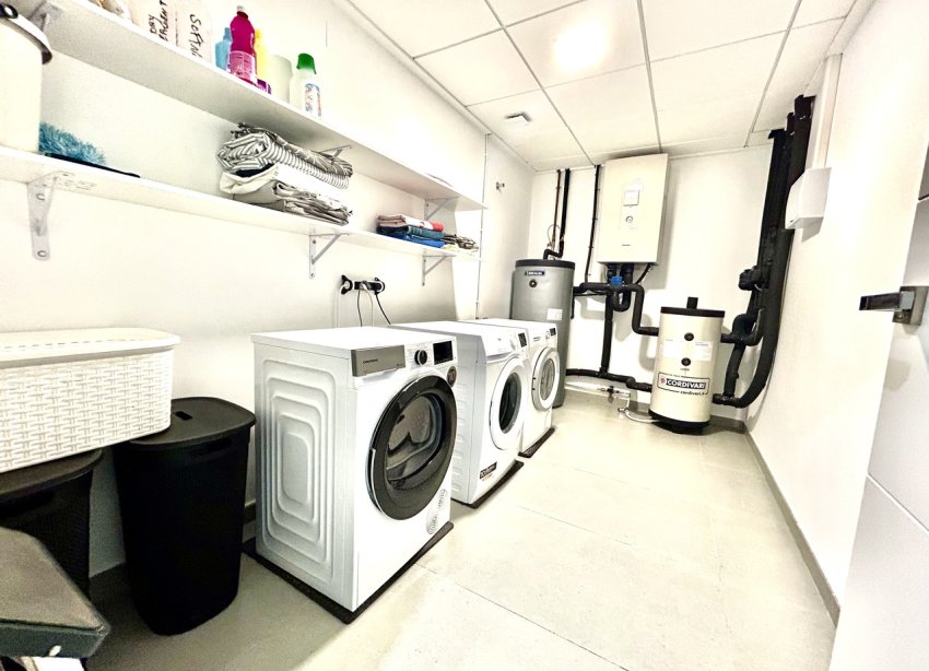 Resale - Villa - Torrevieja - Los Balcones