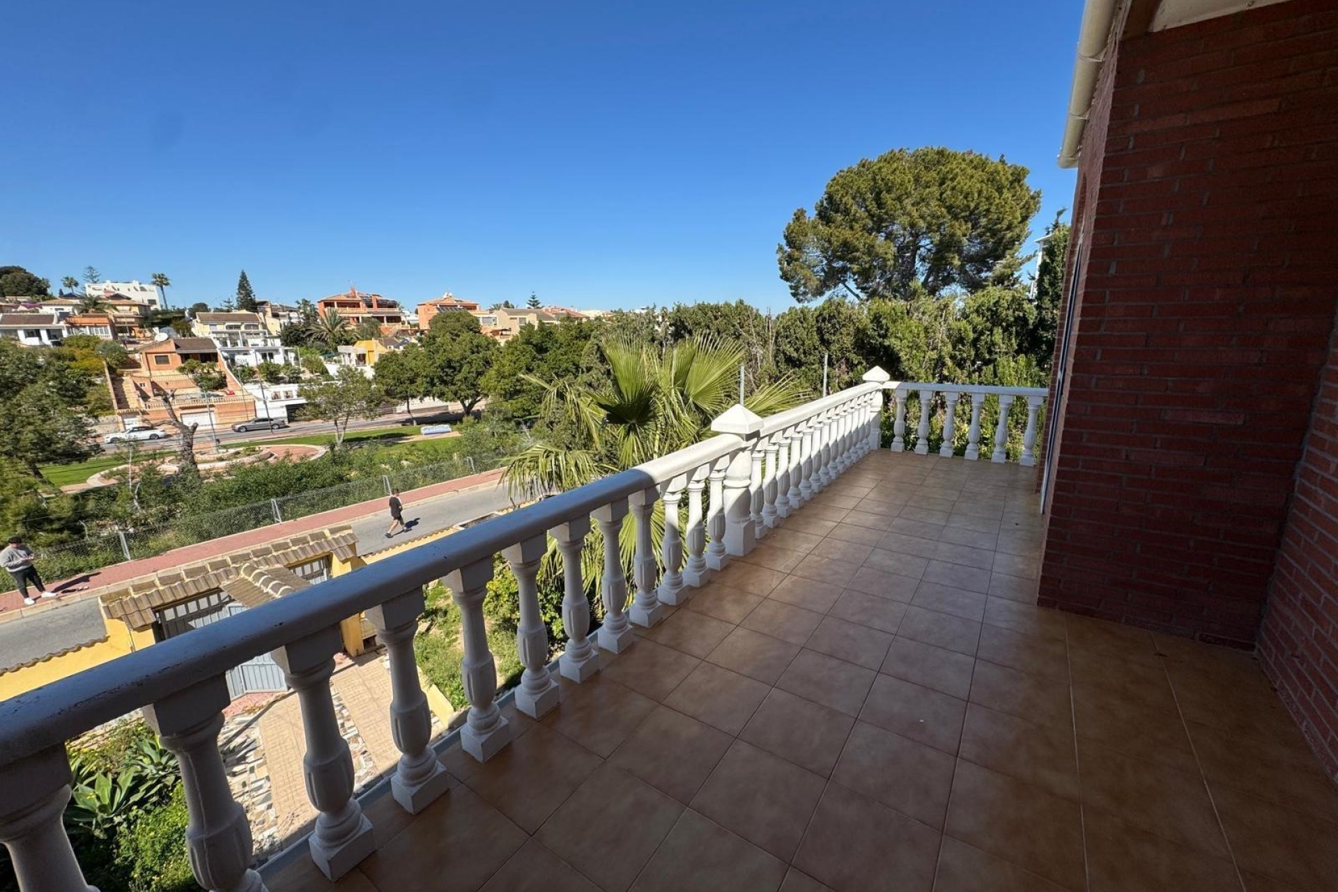 Resale - Villa - Torrevieja - Los balcones