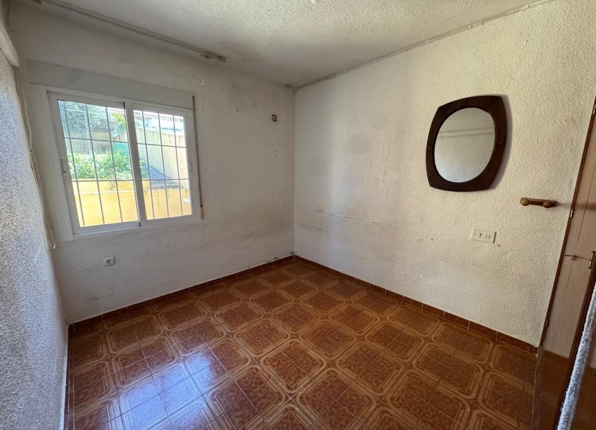 Resale - Villa - Torrevieja - Los balcones