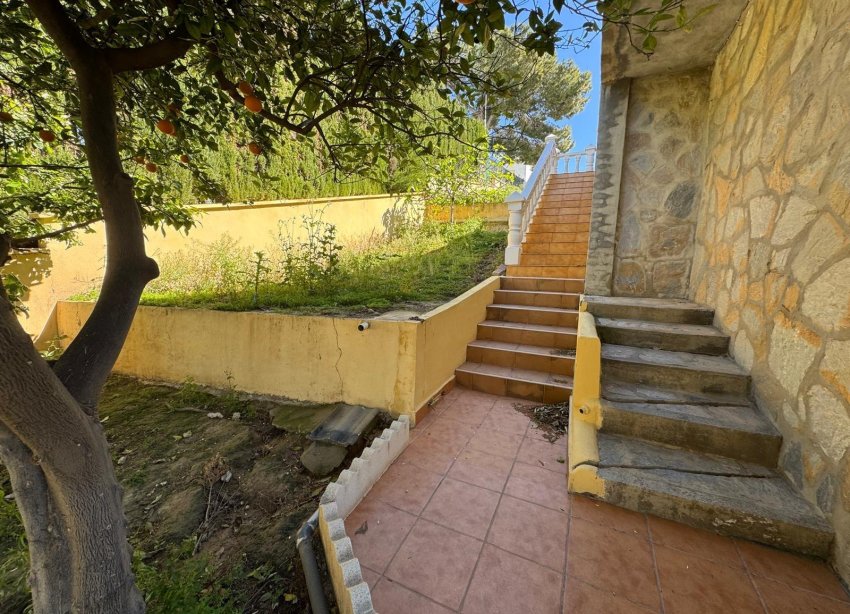 Resale - Villa - Torrevieja - Los balcones