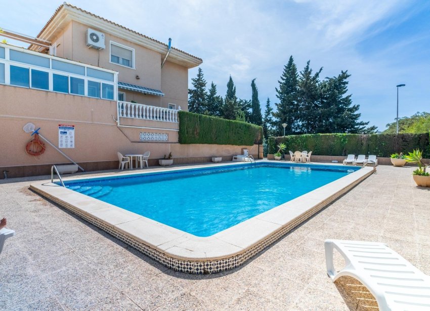 Resale - Villa - Torrevieja - Los Balcones