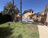 Resale - Villa - Torrevieja - Los Balcones