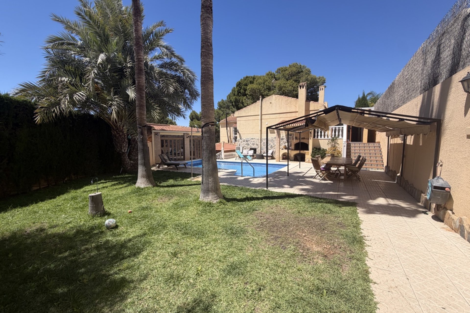 Resale - Villa - Torrevieja - Los Balcones
