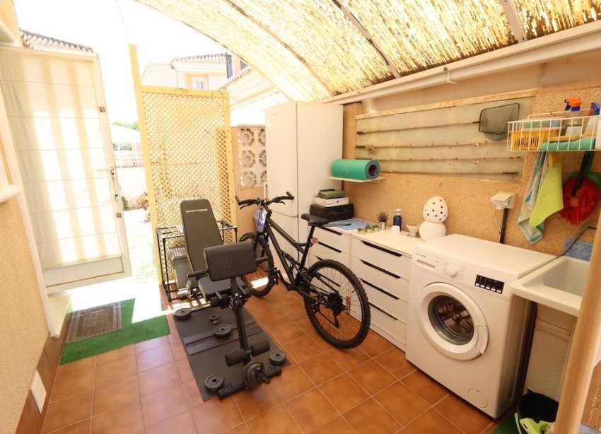 Resale - Villa - Torrevieja - Los Balcones