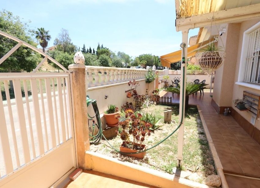Resale - Villa - Torrevieja - Los Balcones