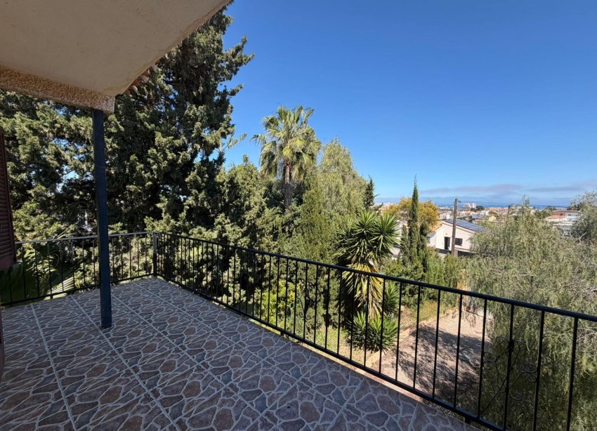 Resale - Villa - Torrevieja - Los Balcones