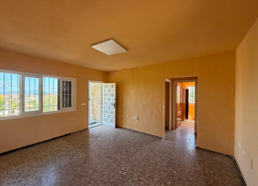 Resale - Villa - Torrevieja - Los Balcones