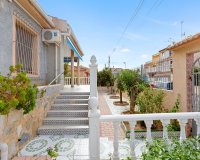 Resale - Villa - Torrevieja - Nueva Torrevieja