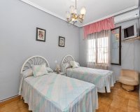 Resale - Villa - Torrevieja - Nueva Torrevieja