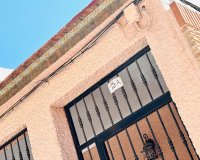 Resale - Villa - Torrevieja - Playa de los Locos