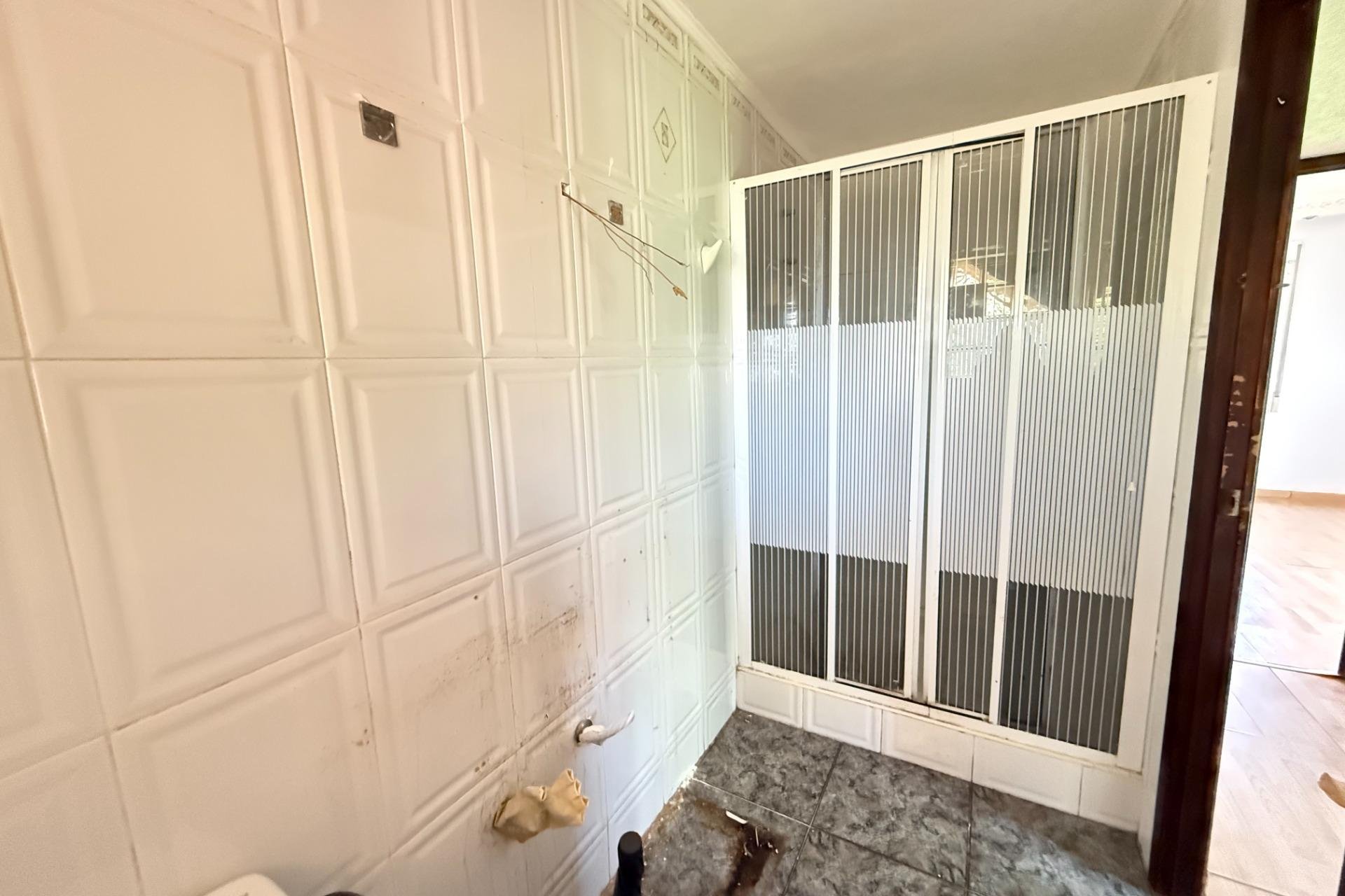 Resale - Villa - Torrevieja - Playa de los locos