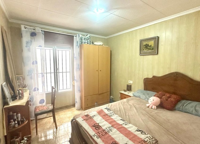 Resale - Villa - Torrevieja - Playa del Cura