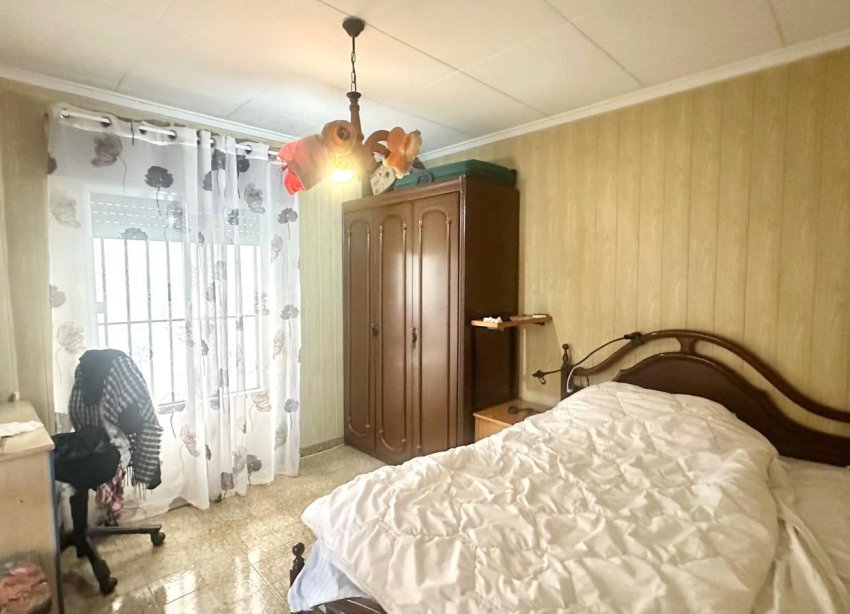 Resale - Villa - Torrevieja - Playa del Cura