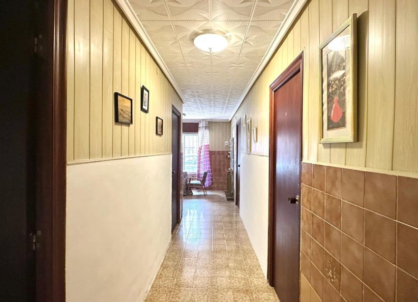 Resale - Villa - Torrevieja - Playa del Cura