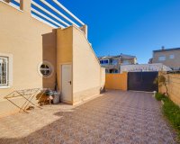 Resale - Villa - Torrevieja - Pueblo - Centro