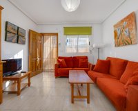 Resale - Villa - Torrevieja - Pueblo - Centro