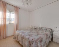 Resale - Villa - Torrevieja - Pueblo - Centro