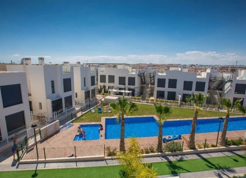 Resale - Villa - Torrevieja - Punta Prima