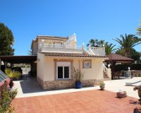 Resale - Villa - Torrevieja - Punta Prima