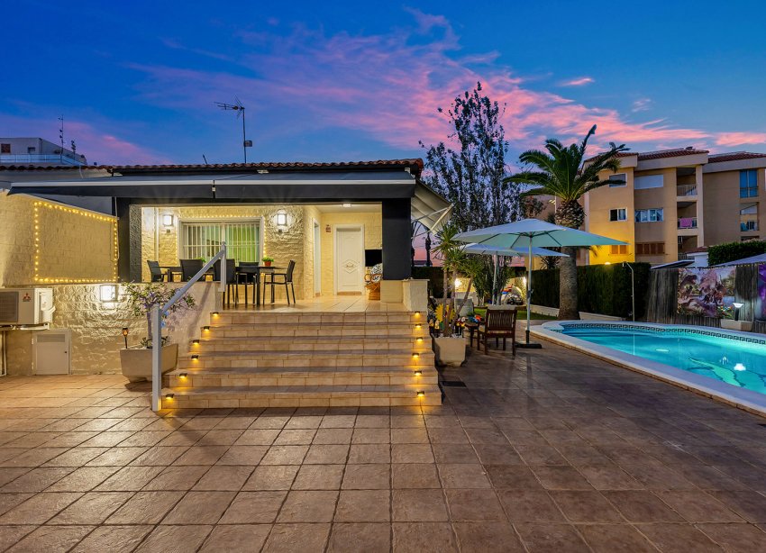 Resale - Villa - Torrevieja - Rocio del Mar