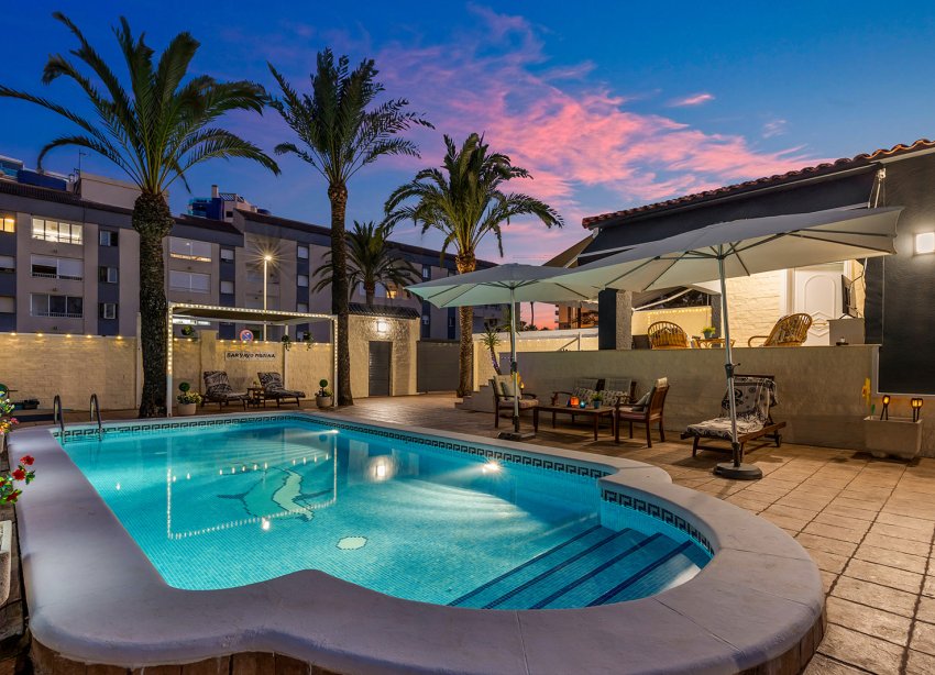 Resale - Villa - Torrevieja - Rocio del Mar