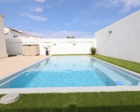 Resale - Villa - Torrevieja - San luis