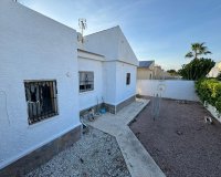 Resale - Villa - Torrevieja - San luis