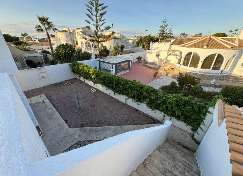 Resale - Villa - Torrevieja - San luis