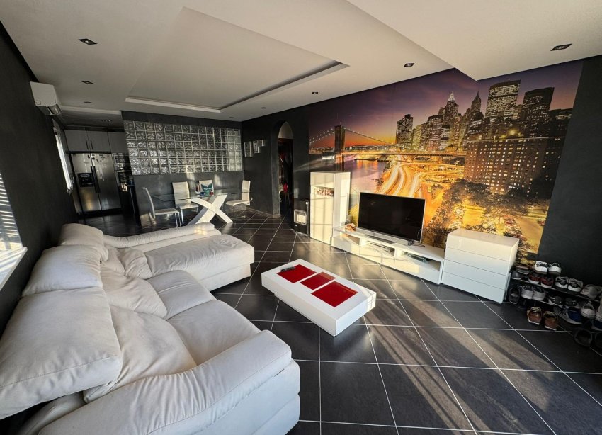 Resale - Villa - Torrevieja - San luis