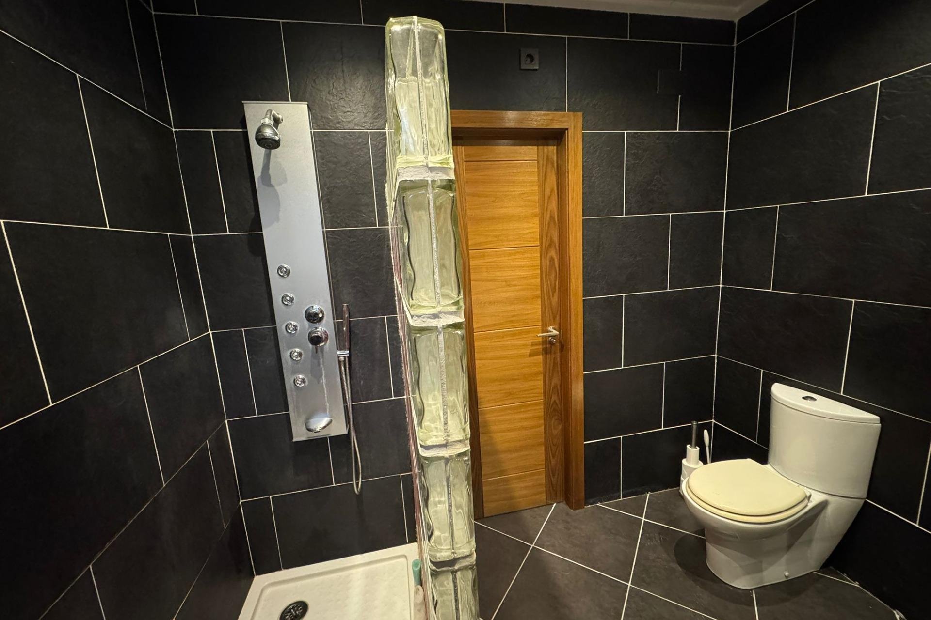 Resale - Villa - Torrevieja - San luis