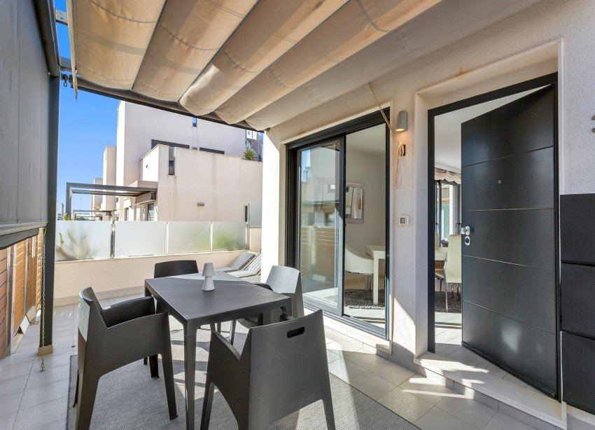 Resale - Villa - Torrevieja - Sector 25