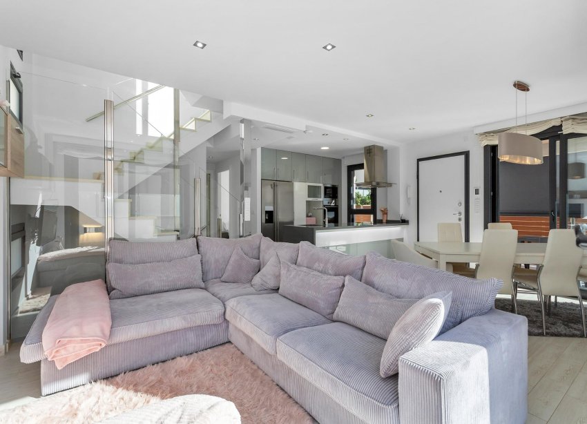 Resale - Villa - Torrevieja - Sector 25