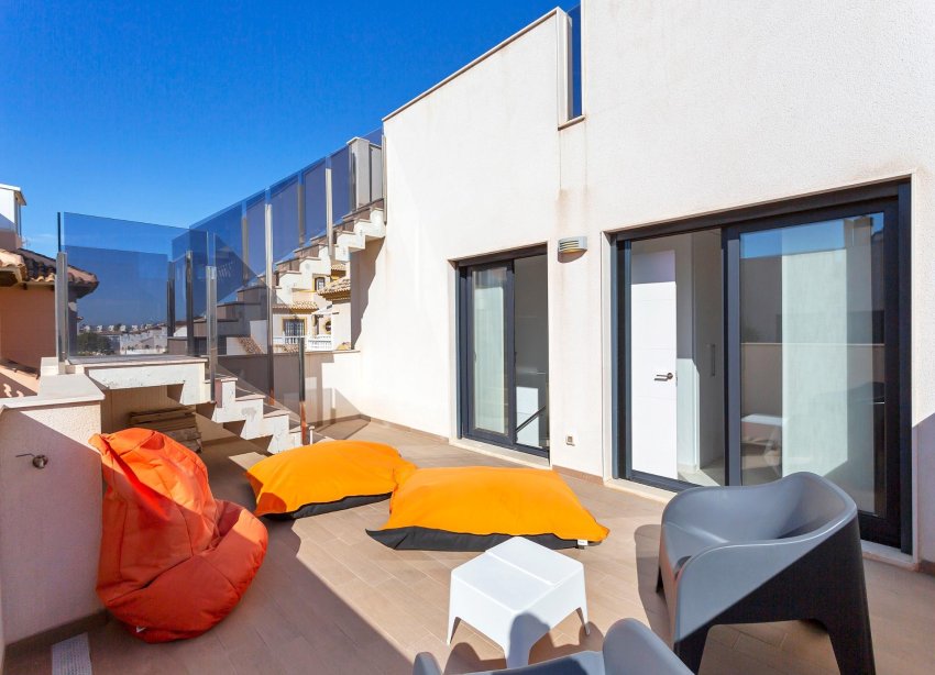 Resale - Villa - Torrevieja - Sector 25