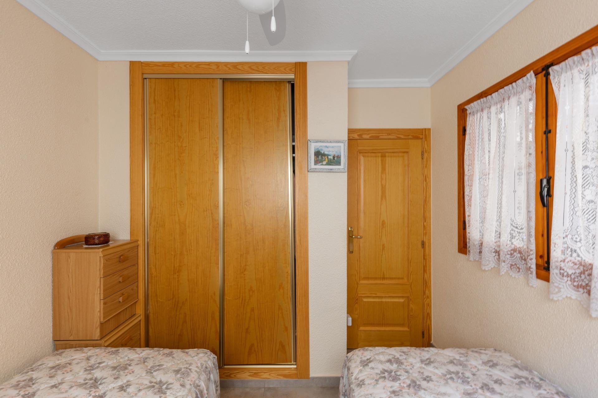 Resale - Villa - Torrevieja - Torreblanca