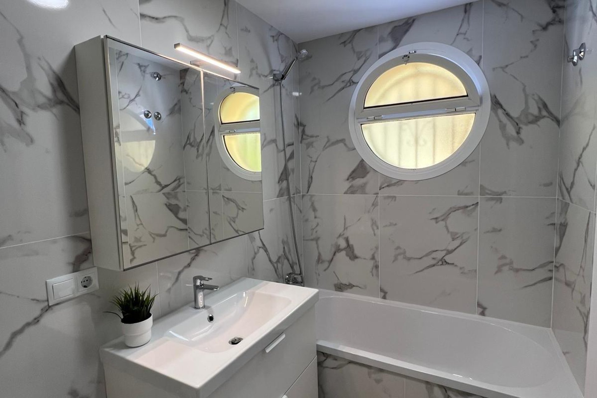 Resale - Villa - Torrevieja - Torreblanca