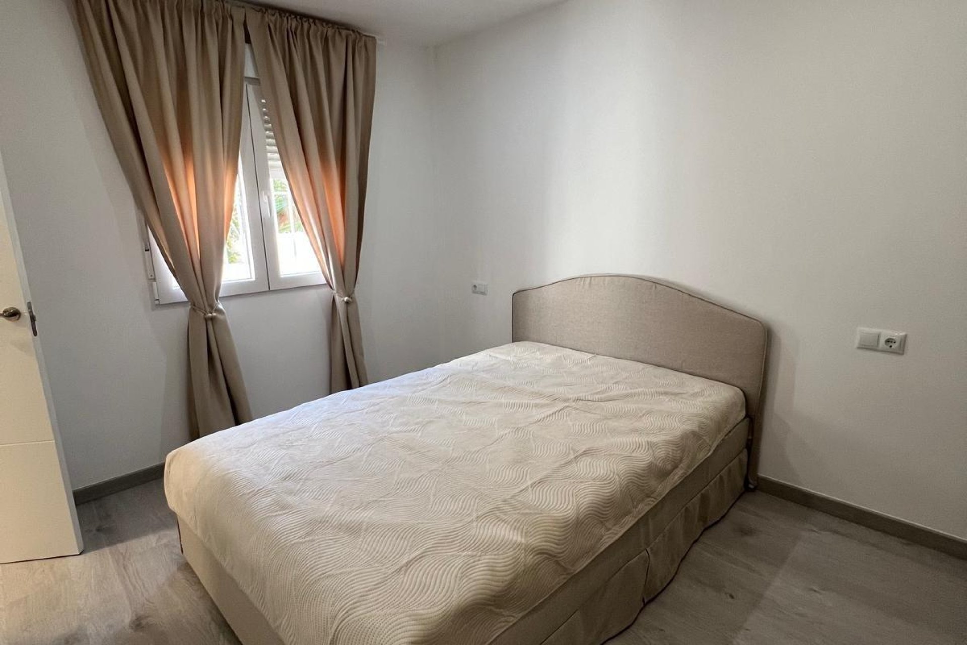 Resale - Villa - Torrevieja - Torreblanca