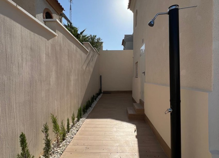 Resale - Villa - Torrevieja - Torreblanca