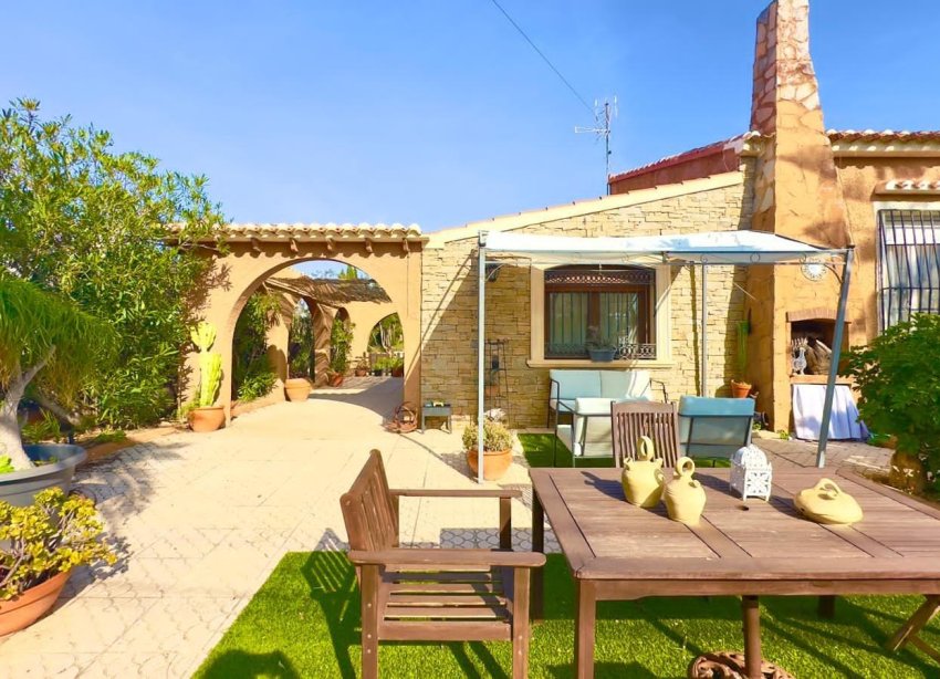 Resale - Villa - Torrevieja - Torreblanca