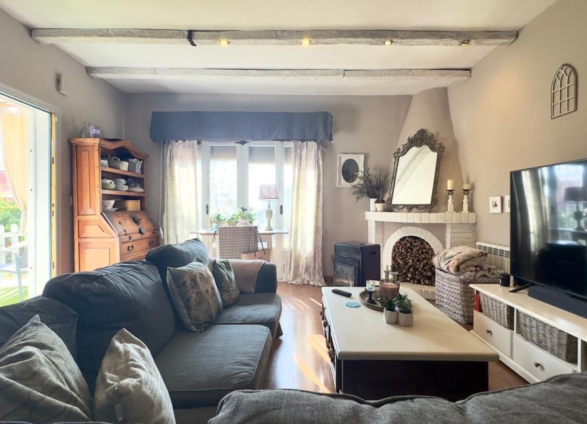 Resale - Villa - Torrevieja - Torreblanca