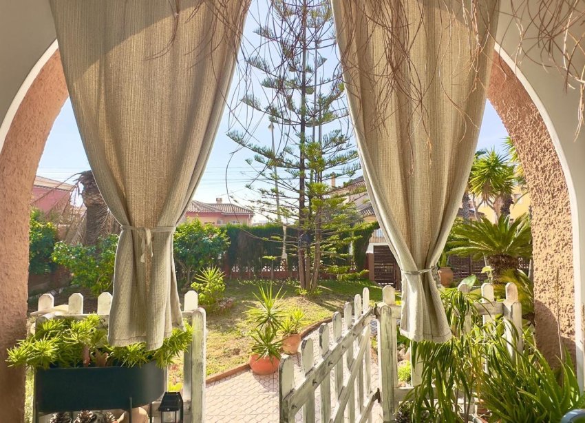 Resale - Villa - Torrevieja - Torreblanca