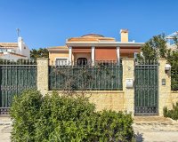 Resale - Villa - Torrevieja - Torrelamata - La Mata