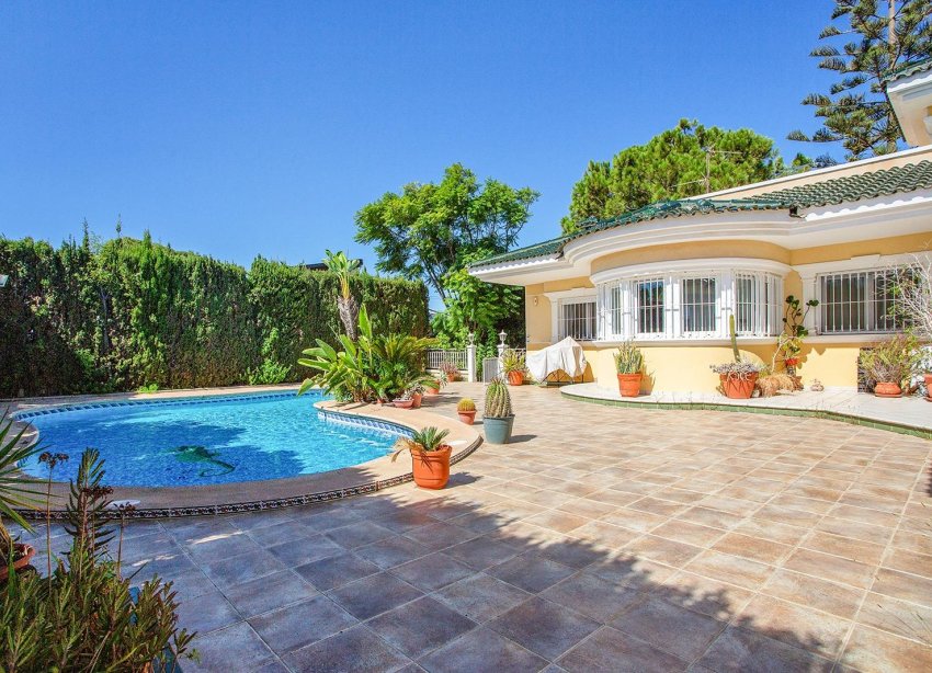 Resale - Villa - Torrevieja - Torreta florida