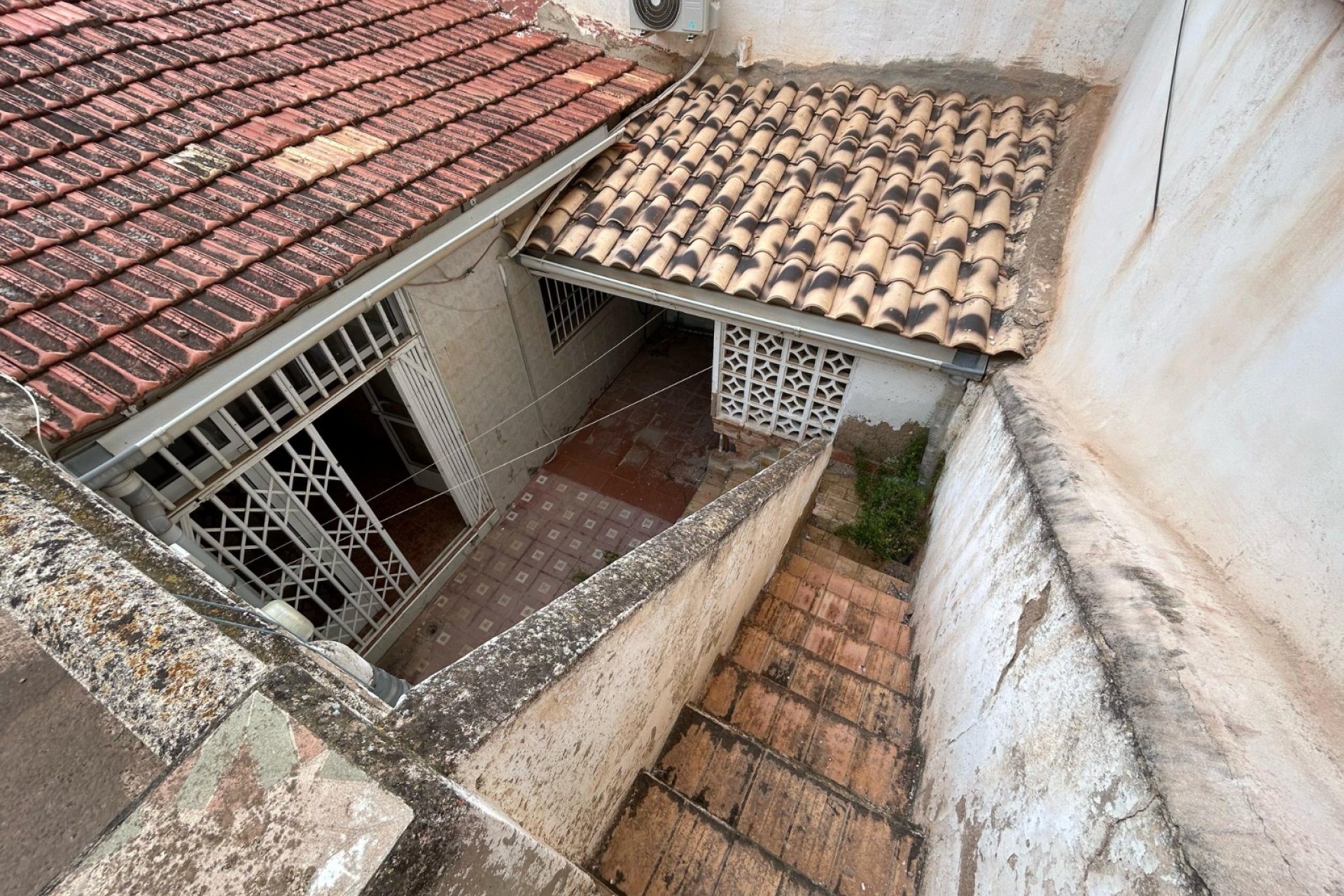 Resale - Villa - Torrevieja - Torrevieja Centro