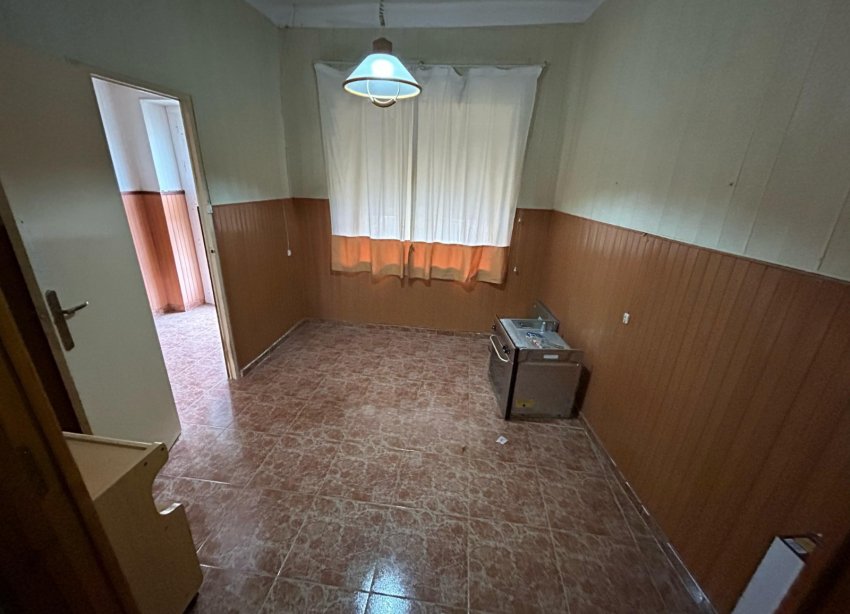 Resale - Villa - Torrevieja - Torrevieja Centro