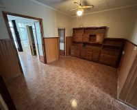 Resale - Villa - Torrevieja - Torrevieja Centro