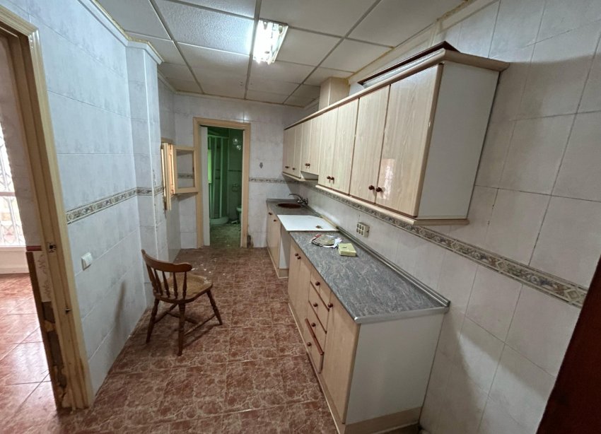 Resale - Villa - Torrevieja - Torrevieja Centro