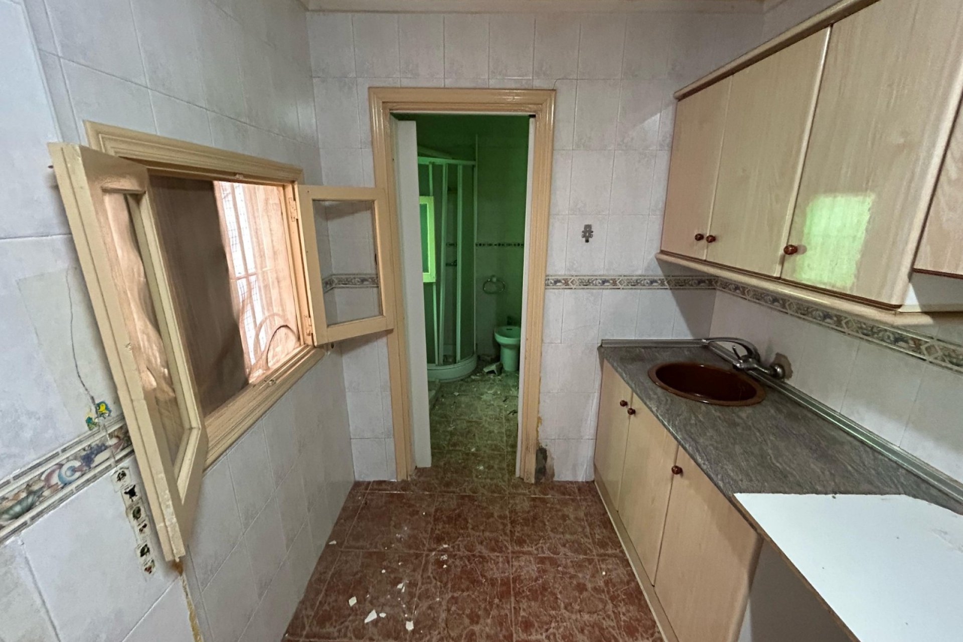 Resale - Villa - Torrevieja - Torrevieja Centro